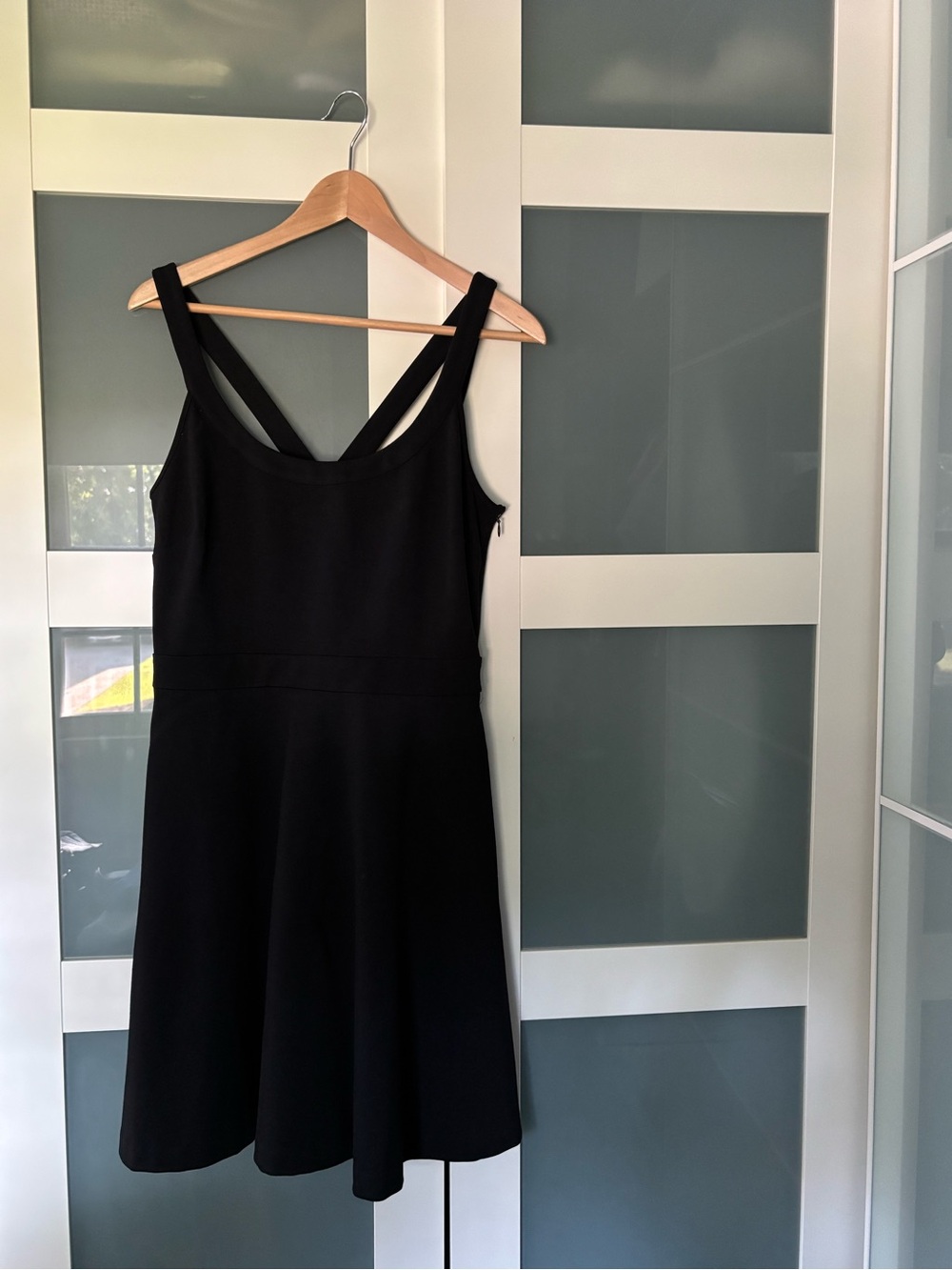 Banana Republic cocktail dress WITH POCKETS